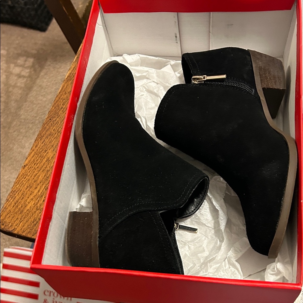 Crown & Ivy Suede Black Ankle Boots